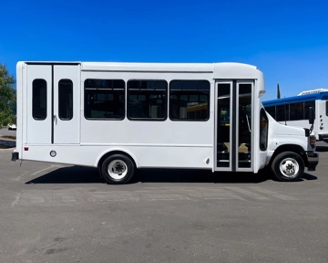 Picture of 2025 Ford E450 Glaval Universal ADA Shuttle Bus