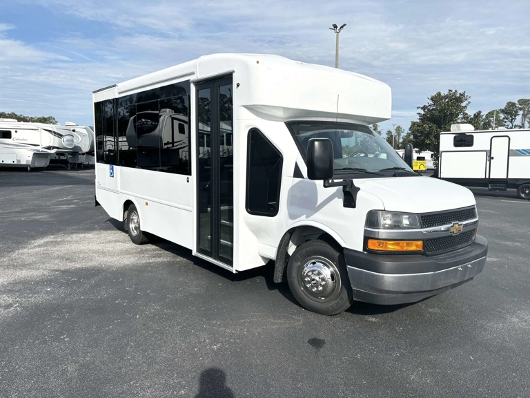Picture of 2025 Chevrolet G4050 Turtle Top ADA Shuttle Bus