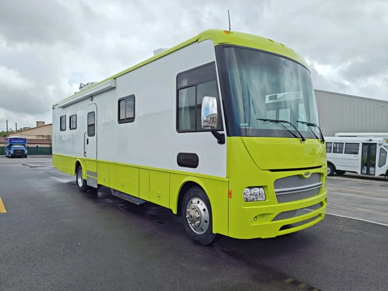 Picture of 2019 Ford Farber Specialty Vehicle Mobile Office/Consultation Clinic