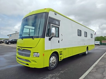 Picture of 2019 Ford Farber Specialty Vehicle Mobile Office/Consultation Clinic