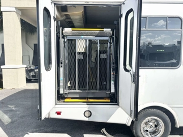 Picture of 2020 Ford E450 Starcraft Allstar ADA Shuttle Bus