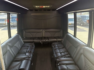 Picture of 2019 Ford E-450 Grech GM24
