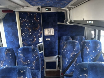 Picture of 2017 MCI J4500L Coach Bus