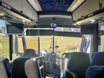 Picture of 2017 MCI J4500L Coach Bus
