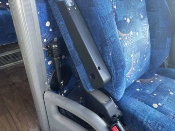 Picture of 2017 MCI J4500L Coach Bus