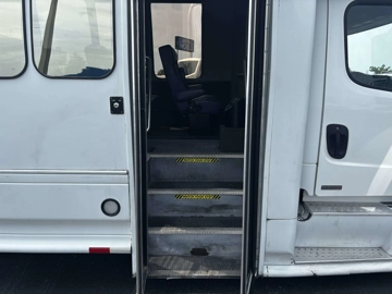 Picture of 2011 Freightliner M2 Turtle Top ADA Shuttle Bus