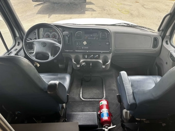 Picture of 2011 Freightliner M2 Turtle Top ADA Shuttle Bus