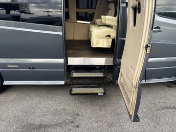 Picture of 2008 Mercedes Benz Sprinter Executive Shuttle