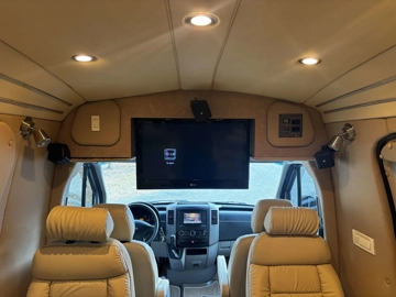 Picture of 2008 Mercedes Benz Sprinter Executive Shuttle