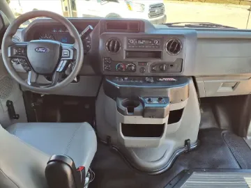 2021 Ford E-450 Elkhart 15P ADA
