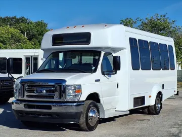 2021 Ford E-450 Elkhart 15P ADA