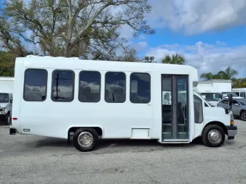 2019 Chevrolet Diamond Coach 15P