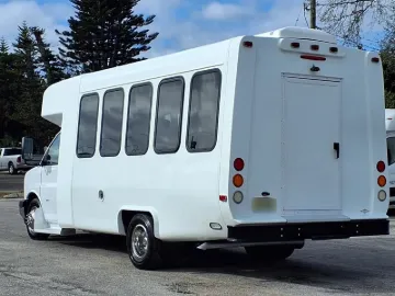 2019 Chevrolet Diamond Coach 15P