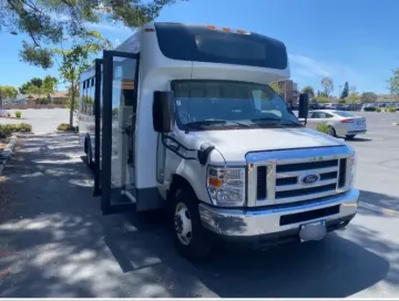 2019 Ford E-450 Blue Bird G5 25P
