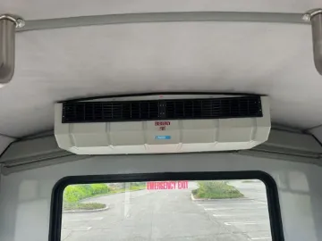 2017 Chevrolet 4500 Arboc 15P ADA