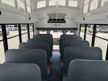 Picture of 2017 Chevrolet Collins DE516 Shuttle Bus