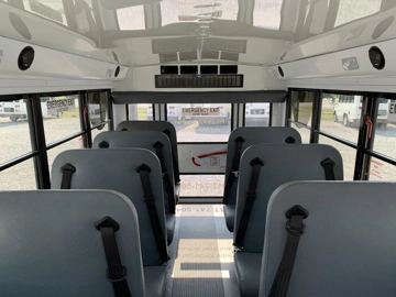 Picture of 2011 Chevrolet Collins Bantam Shuttle Bus