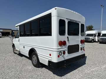 Picture of 2011 Chevrolet Collins Bantam Shuttle Bus