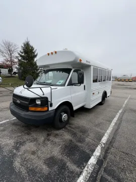 Picture of 2006 Chevrolet Midbus Shuttle Bus