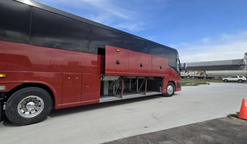 Picture of 2015 MCI J4500 Coach Bus