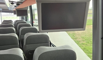Picture of 2015 MCI J4500 Coach Bus