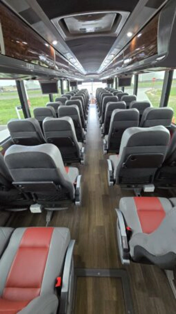 Picture of 2015 MCI J4500 Coach Bus