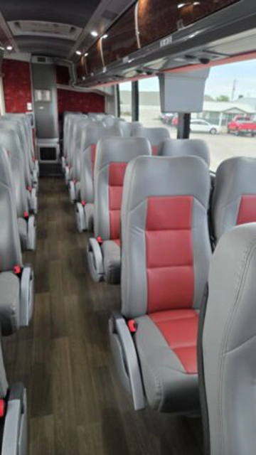 Picture of 2015 MCI J4500 Coach Bus