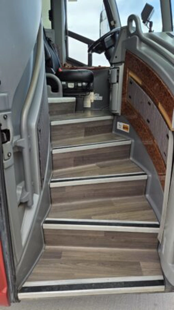 Picture of 2015 MCI J4500 Coach Bus