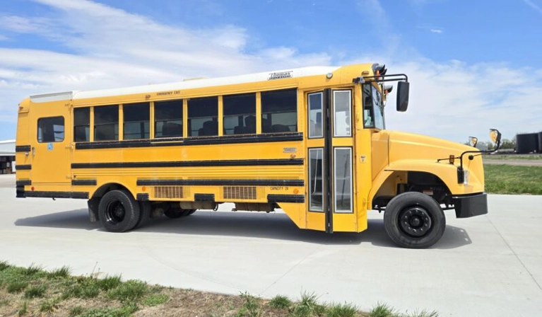 Picture of 2004 Freightliner FS-65 Thomas School Bus