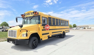Picture of 2004 Freightliner FS-65 Thomas School Bus