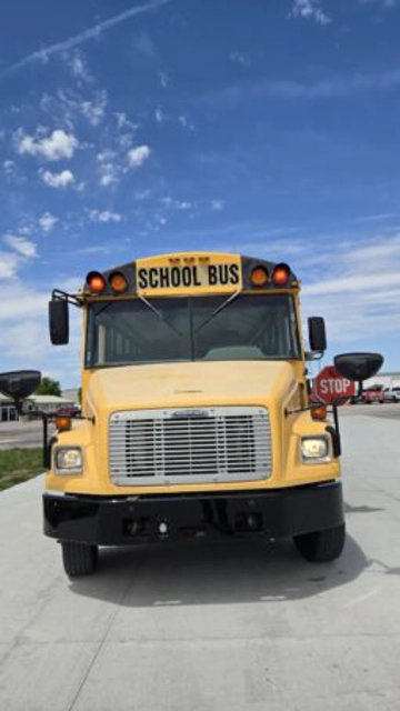 Picture of 2004 Freightliner FS-65 Thomas School Bus