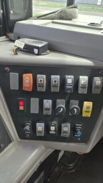 Picture of 2004 Freightliner FS-65 Thomas School Bus
