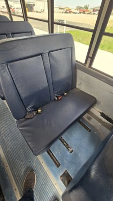 Picture of 2004 Freightliner FS-65 Thomas School Bus