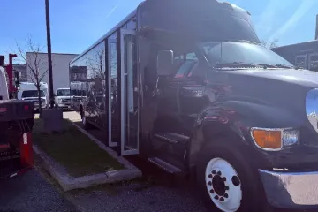Picture of 2011 Ford F-750 Glaval Diesel 43P