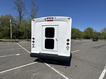 Picture of 2019 Ford E-450 ADA Shuttle Bus