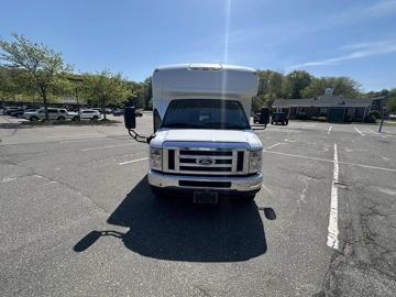 Picture of 2019 Ford E-450 ADA Shuttle Bus