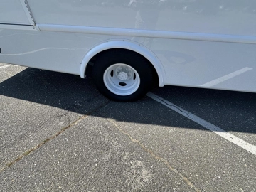 Picture of 2019 Ford E-450 ADA Shuttle Bus