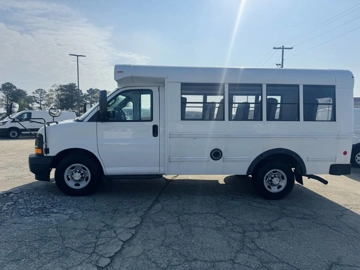 Picture of 2017 Chevrolet Express 3500 Cutaway Shuttle Bus