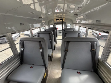 Picture of 2005 Chevrolet Express 3500 Cutaway Shuttle Bus