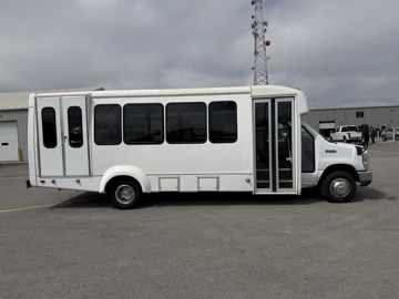 Picture of 2014 Ford E450 Elkhart Coach ADA Shuttle Bus