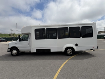 Picture of 2014 Ford E450 Elkhart Coach ADA Shuttle Bus