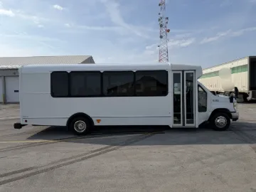 Picture of 2016 Ford E450 Champion Shuttle Bus