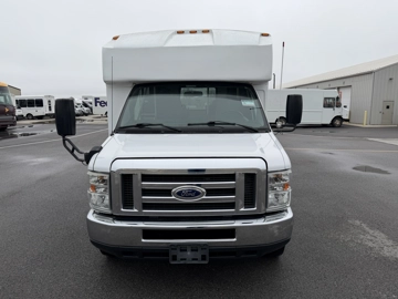 Picture of 2016 Ford E350 Goshen ADA Shuttle Bus