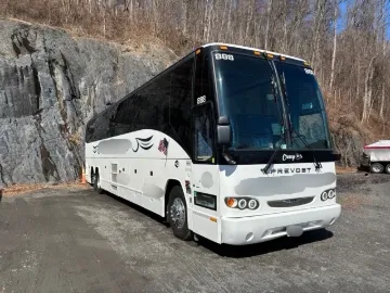 2008 Prevost H345 56P Coach