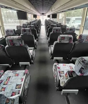 2009 Prevost H345 56P Coach
