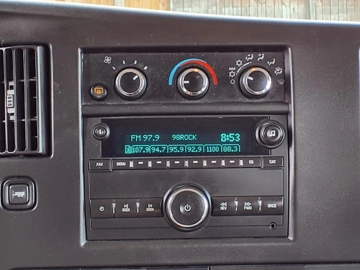 Picture of 2018 Chevrolet Express Passenger Van
