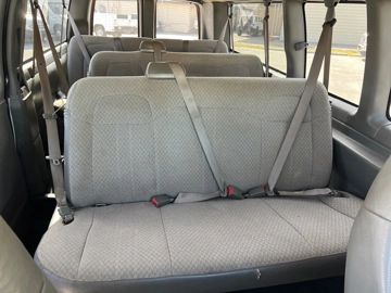 Picture of 2018 Chevrolet Express Passenger Van