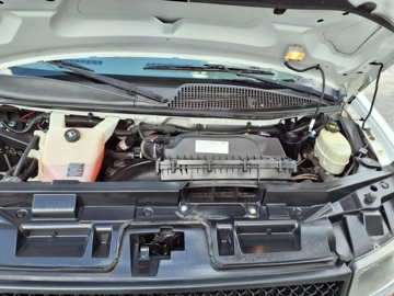 Picture of 2018 Chevrolet Express Passenger Van