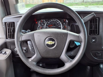 Picture of 2018 Chevrolet Express Passenger Van