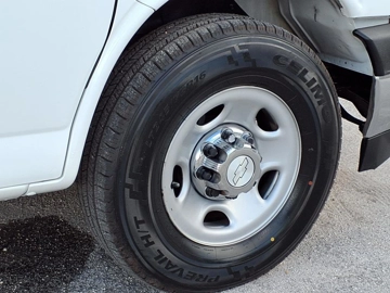 Picture of 2018 Chevrolet Express Passenger Van